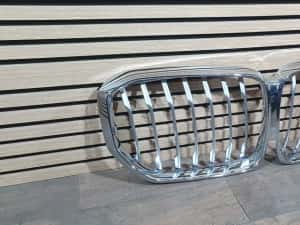 Bmw X5 X6 G05 G06 grila centrala nari radiator grile capota satin crom — miniatura 7