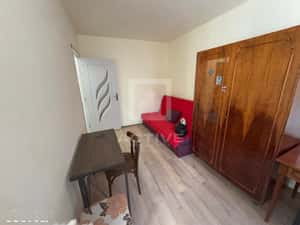 Locuinta langa piata flora — miniatura 1