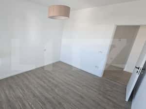 Apartament 3 camere, 54 mp, Bloc nou, Radauti — miniatura 5