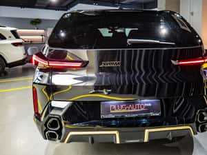 BMW XM 2024, Hibrid, 652 CP, 24.180 km, Negociabil — miniatura 6