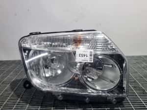 Far Dreapta Dacia Duster 2010 - 2013 SUV 4 Usi (1453) Fara xenon Garantie