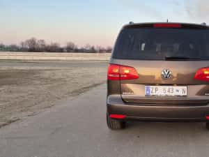 Volkswagen Touran — miniatura 5