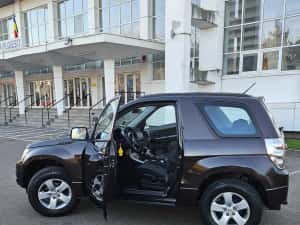 Suzuki grand vitara, masina greu de procurat, arata foarte bine 2014 — miniatura 4