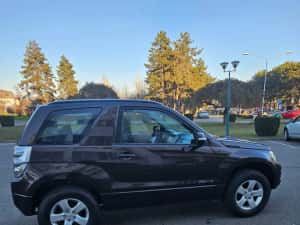 Suzuki grand vitara, masina greu de procurat, arata foarte bine 2014 — miniatura 10