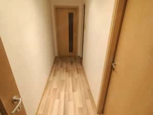 Ghe Lazar-Circumvalatiunii,1 Km de Mall,cu Centrala Proprie, Mobilat Decent,Liber,Merita Văzut,315 E — miniatura 5