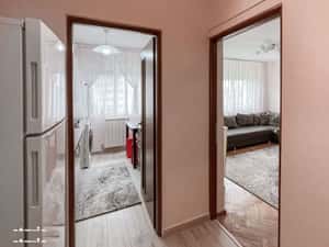 inchiriez Apartament 2 camere semidecomandat - Palas — miniatura 3