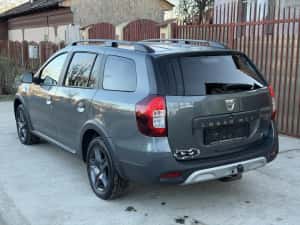 Logan MCV Stepway 2017 74.000KM — miniatura 5