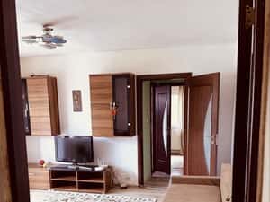 Apartament cu 3 camere — miniatura 2