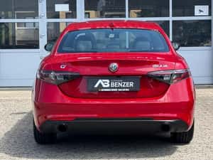 Alfa Romeo Giulia Automată, 280 CP, 9.086 km — miniatura 6