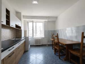 Apartament 2 camere, decomandat, Cartier Nufarul, Oradea – INCHIRIERE — miniatura 4