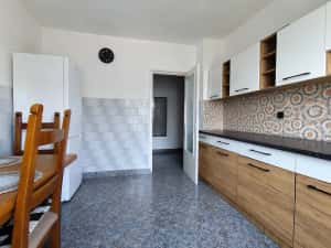 Apartament 2 camere, decomandat, Cartier Nufarul, Oradea – INCHIRIERE — miniatura 6