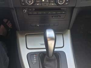 BMW Seria 3 318i, 2009, Benzină, Automată — miniatura 7