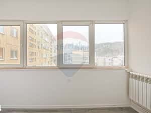 Apartament cu 2 camere de vânzare în zona Judetean — miniatura 6
