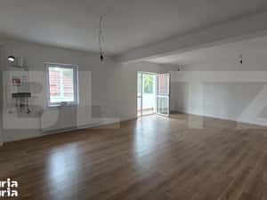Apartament spatios, 101 mp, cu 2 dormitoare si 2 bai, in Unirea