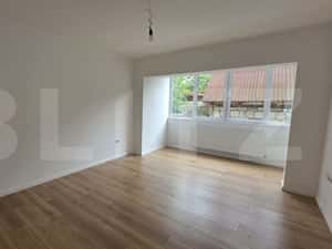 Apartament spatios, 101 mp, cu 2 dormitoare si 2 bai, in Unirea — miniatura 3