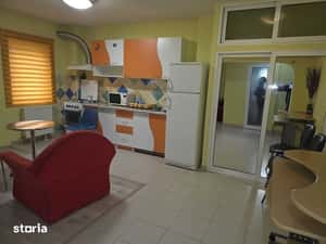 Garsoniera moderna in Trivale, stradal vis a vis de piata complex 2 — miniatura 5