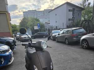 scutere de vanzare — miniatura 8