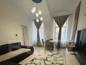 Apartament 2 camere,  decomandat , 47 mp , zona Piata Trandafirilor — miniatura 2