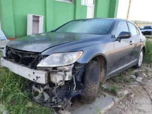 Aripa stanga Lexus IS XE30 (facelift) ( 2016-2020 ) — miniatura 3