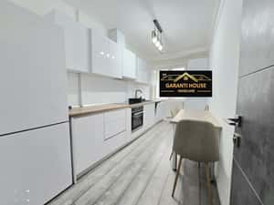 Ultracentral, etaj 1, apartament decomandat, mobilat, utilat, 98 000€