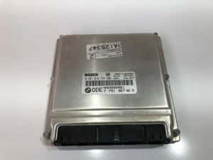 Calculator motor ECU Land Rover Range rover vogue L322 7791367 3.0 tdv — miniatura 2