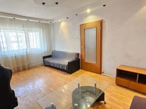 Apartament 2 camere Centru -Civic,decomandat,liber,110000 Euro — miniatura 5