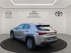 Lexus UX SUV 2022, Electric, 2.933 km, 28.399 EUR — miniatura 3