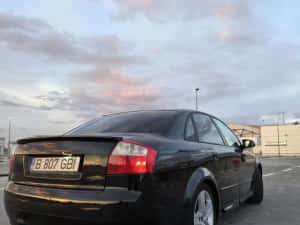 AUDI A4 B6 1.9 TDI — miniatura 6