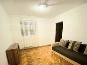 Liber!Apartament 2 camere, etajul 3, Tatarasi, 350 euro — miniatura 2