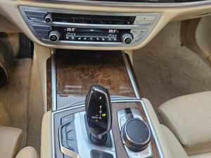 BMW 740 Automată 320 HP Diesel — miniatura 6