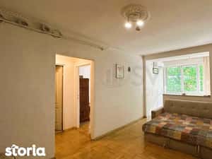 2 Camere l Pajura l Metrou Jiului — miniatura 4