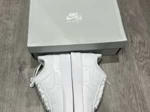 Adidasi Nike Air Force 1 Triple White AF1 — miniatura 7