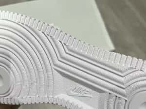Adidasi Nike Air Force 1 Triple White AF1 — miniatura 10