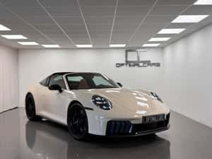 Porsche 992 Cabrio - 541 cp, 2.920 km, 2025 — miniatura 3