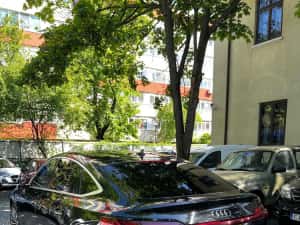 Audi E-tron 55  Sportback  2020, 36103 km detalii pe autoavariat-ro — miniatura 3