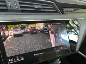 Audi E-tron 55  Sportback  2020, 36103 km detalii pe autoavariat-ro — miniatura 8