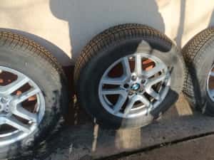 Jante cu cauciucuri de iarna folosite pe bmw — miniatura 4