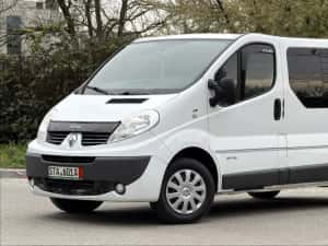 Renault Trafic 8+1 Locuri an 2011 2.0 140 CP Euro 5/ Opel Vivaro — miniatura 2