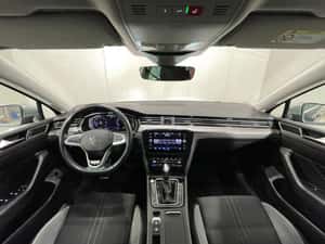 Volkswagen Passat Alltrack - 2022, 196.497 km — miniatura 7