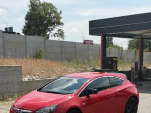 Opel Astra J Gtc 1.7 CDTI — miniatura 4