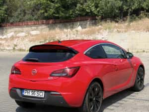 Opel Astra J Gtc 1.7 CDTI — miniatura 6