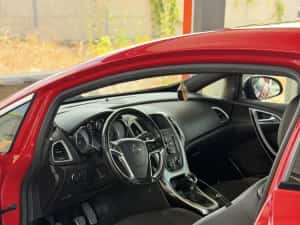 Opel Astra J Gtc 1.7 CDTI — miniatura 9