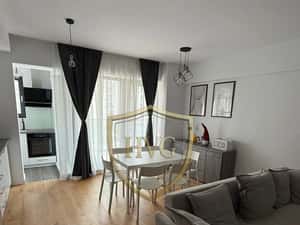 Apartament cu 2 camere | Decomandat | Centrala imobil | Loc de parcare — miniatura 5
