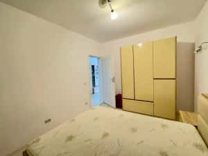 Langa benzinaria ESO, disponibil imediat, mobilat si utilat. — miniatura 8