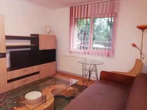 Închiriez apartament 2 Camere semidecomandat 50 mp situat langa ITC ! — miniatura 3