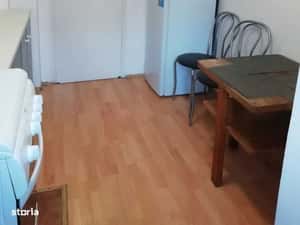 Închiriez apartament 2 Camere semidecomandat 50 mp situat langa ITC ! — miniatura 6