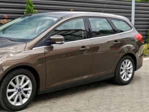 Ford Focus Titanium - 1.5 Benzină - 150 cp-Cilindri 4 — miniatura 6