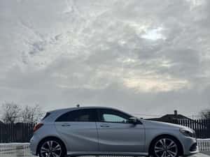 Mercedes-Benz A 200 D 7G-DCT — miniatura 4