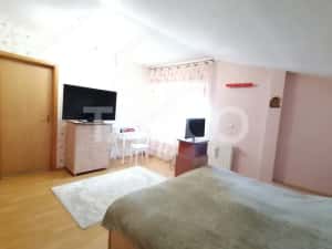 Casa individuala 6 camere de vanzare 250 mpu 361 mp teren zona Lupeni — miniatura 3