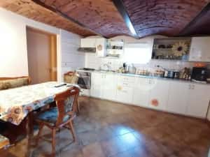 Casa individuala 6 camere de vanzare 250 mpu 361 mp teren zona Lupeni — miniatura 8